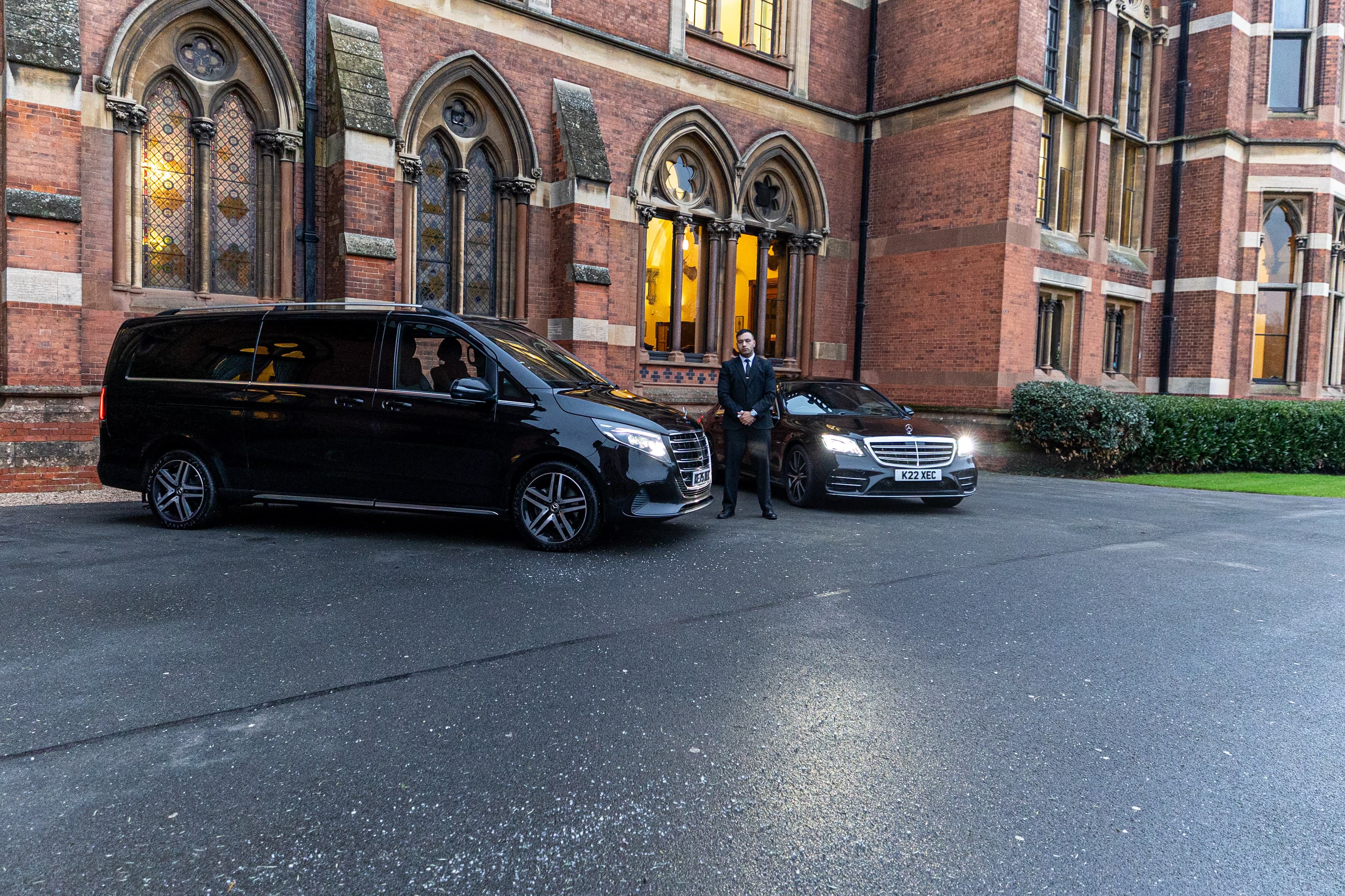 Fleet and vehicle types service main illustration