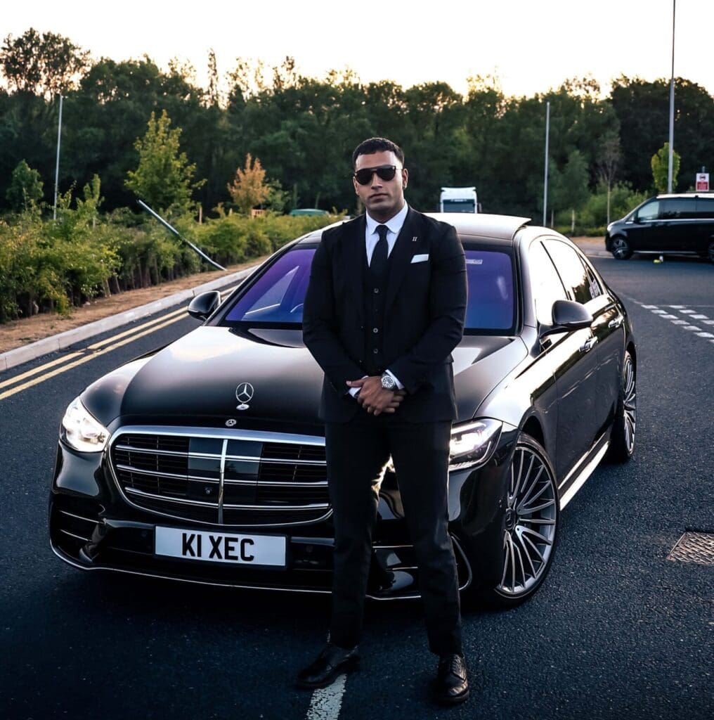 Izec Prestige Airport Transfers