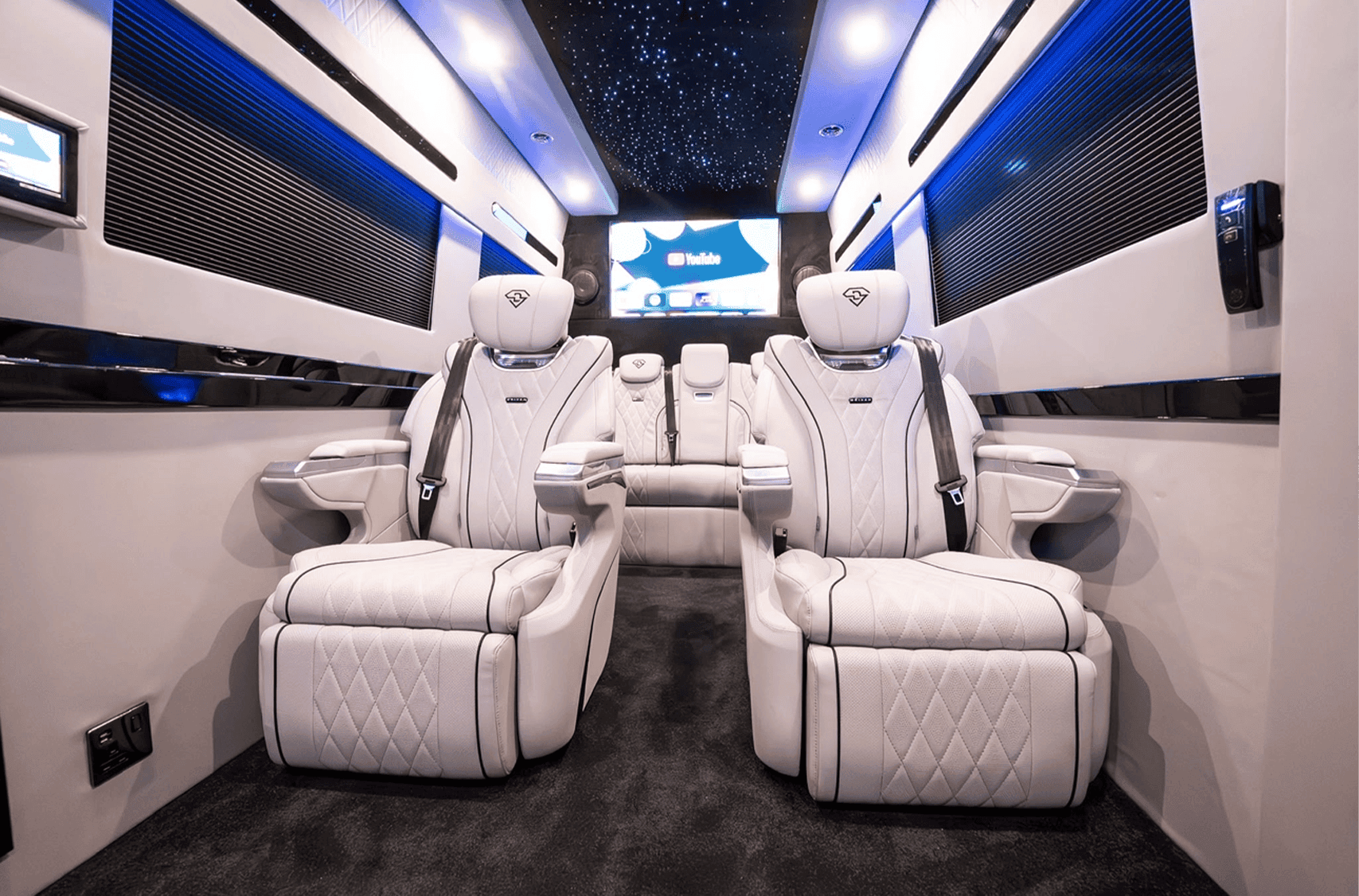 Home | IZEC PRESTIGE Izec Prestige Corporate Chauffeur